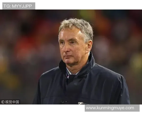 李强专访：从青涩少年到篮球巨星的奋斗与成长之路