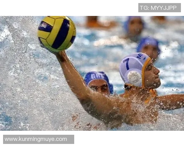 希腊与黑山激战精彩回顾比赛视频全程回放与精彩瞬间分析