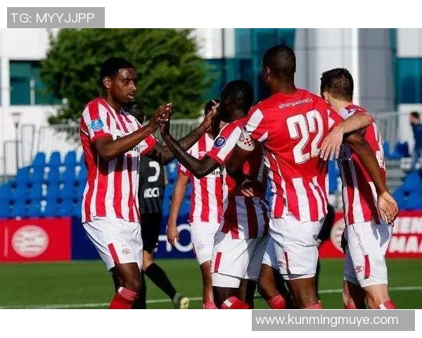 海尔蒙特与阿尔克马尔青年对决精彩回顾与赛后分析 海尔蒙特与阿尔克马尔青年对决精彩回顾与赛后分析