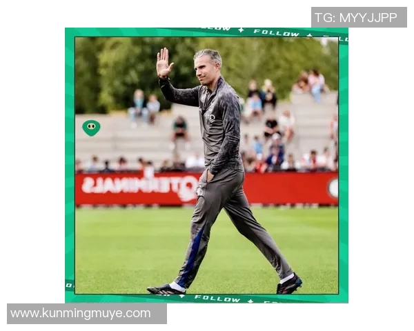 科曼执教之路:从球员到教练的辉煌转型与挑战 科曼执教之路:从球员到教练的辉煌转型与挑战