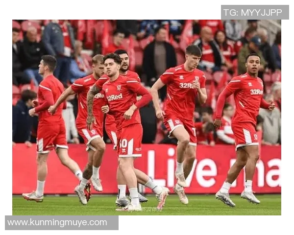 英冠焦点战西布朗主场迎战女王争夺关键三分