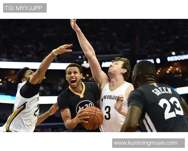 扎克拉文的篮球之路:从天赋少年到NBA明星的奋斗历程 扎克拉文的篮球之路:从天赋少年到NBA明星的奋斗历程